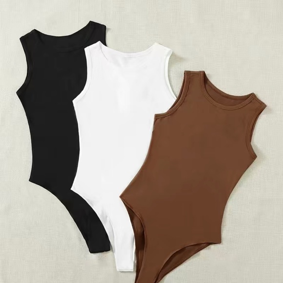 Solid Sleeveless Bodysuit, Sexy Crew Neck Slim Summer Bodysuit, Women's Clothing - Picture 3 of 5